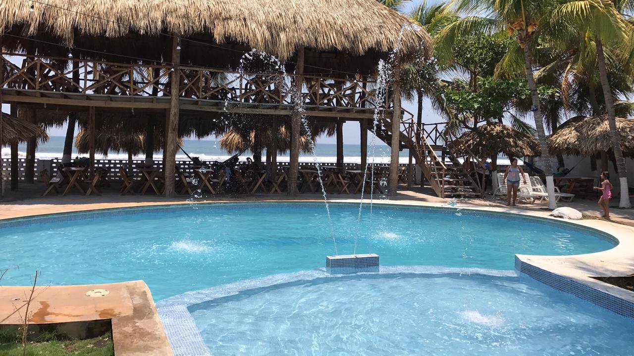 Coco Blue Resort La Libertad Exterior foto